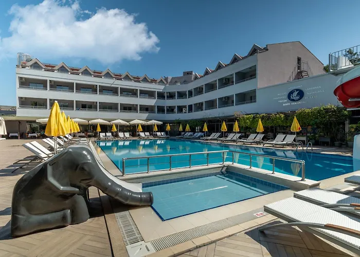 Grand Viking Hotel 4*